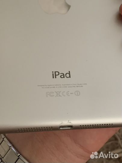 iPad mini 2 retina заблокирован