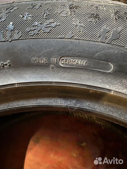 Continental Conti4x4IceContact 235/65 R17