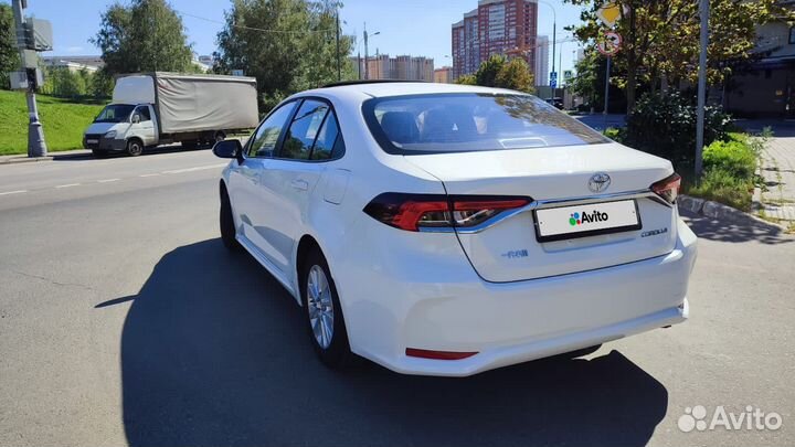 Toyota Corolla 1.5 CVT, 2022, 10 400 км