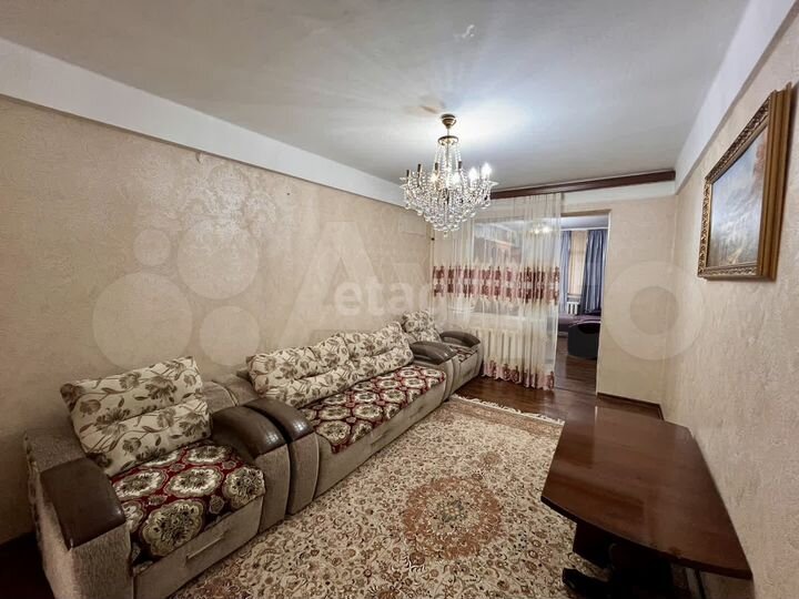 2-к. квартира, 64 м², 3/5 эт.