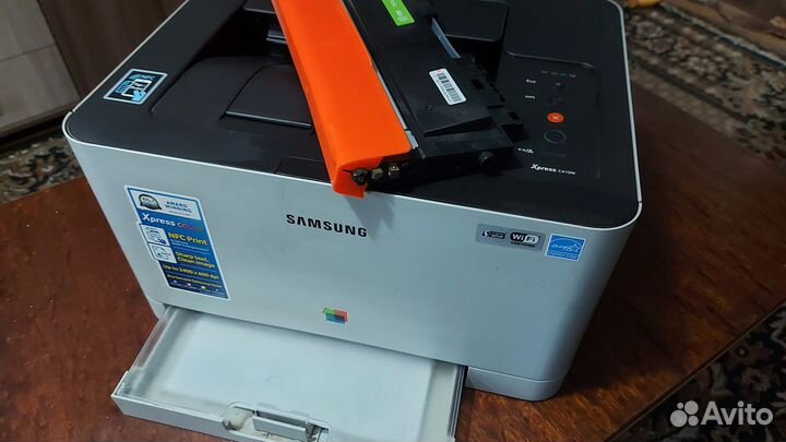 Цветной лазерный принтер Samsung Xpress C410W