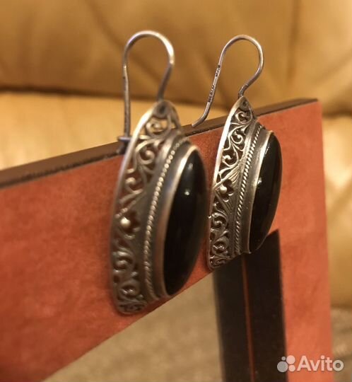 Серебряные серьги с обсидианом
