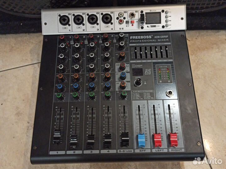 Комплект музыкального оборудовпнич