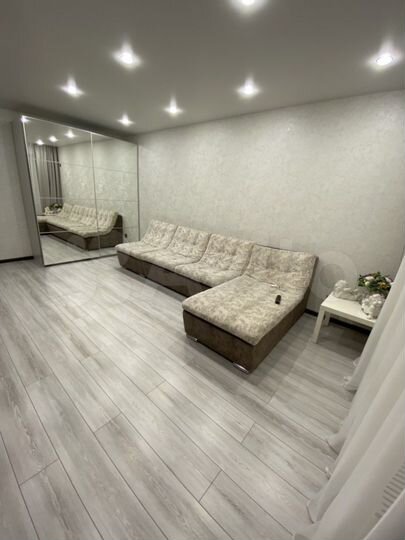 3-к. квартира, 73,5 м², 2/10 эт.