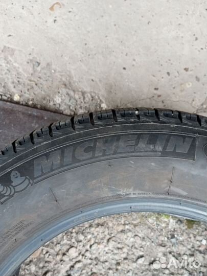 Michelin 4x4 Alpin 215/65 R17 99