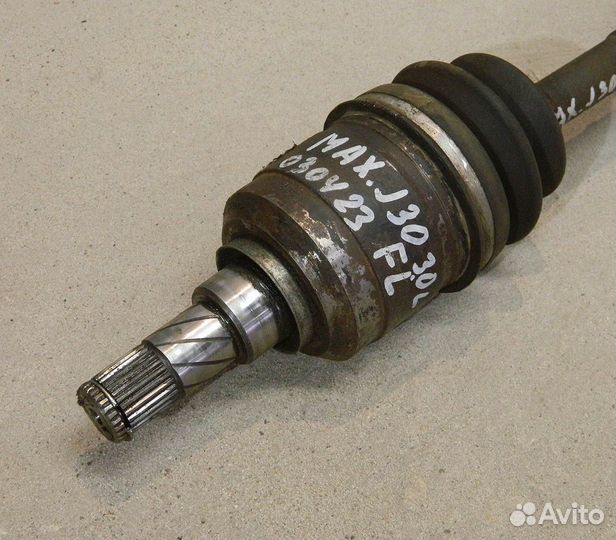 Привод левый Nissan Maxima J30