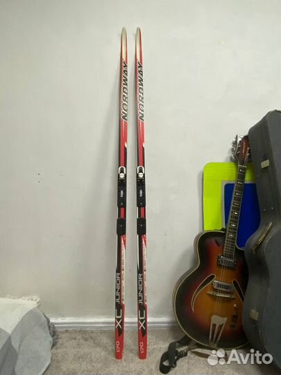 Лыжи, ботинки 37 размера