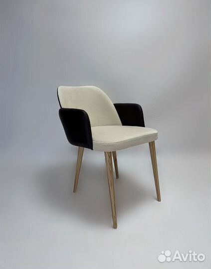 Стул мягкий современный