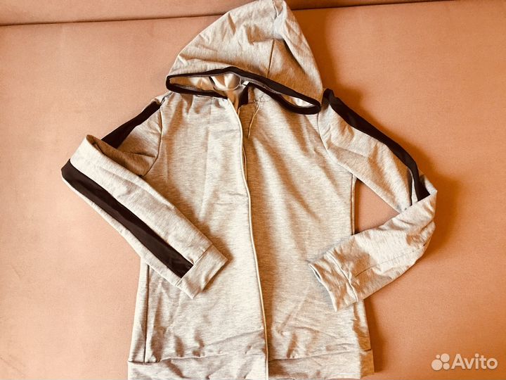 Костюм спортивный