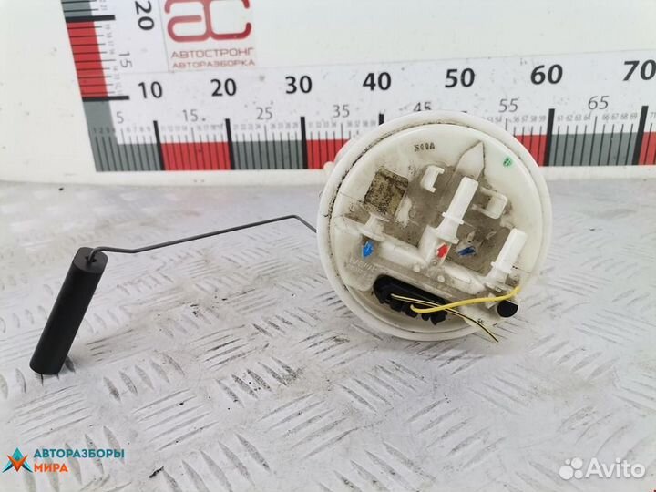 Датчик уровня топлива Volvo S40 рест. 2004