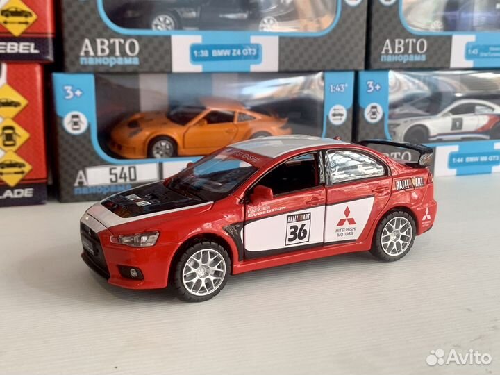 Металлическая моделька Mitsubishi Lancer Evolution