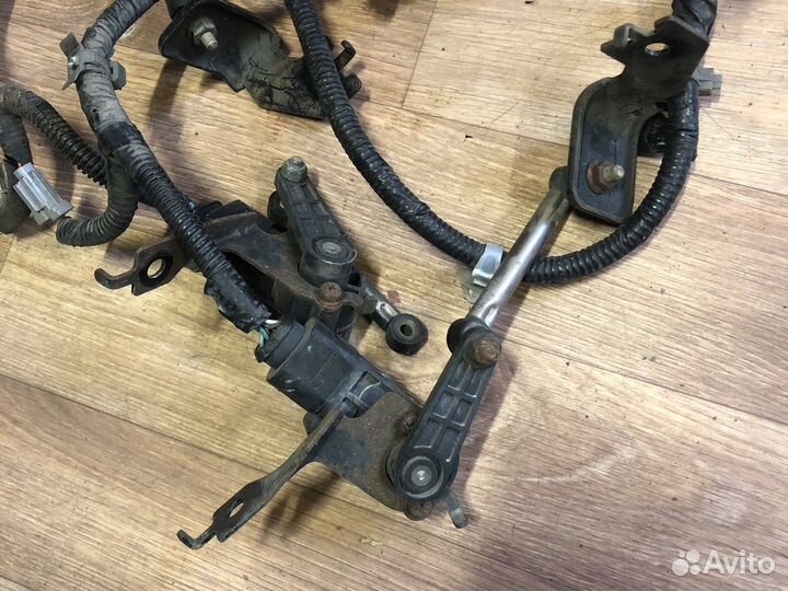 Датчик положения кузова Nissan X-Trail, Teana