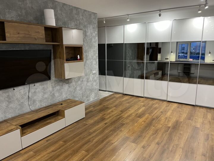 2-к. квартира, 58,8 м², 13/17 эт.