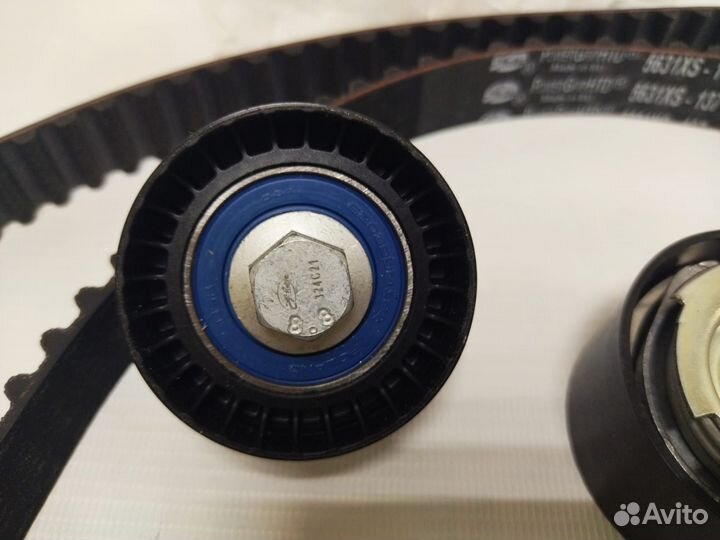 Комплект грм Gates с Помпой на 16кл Гранта, Веста