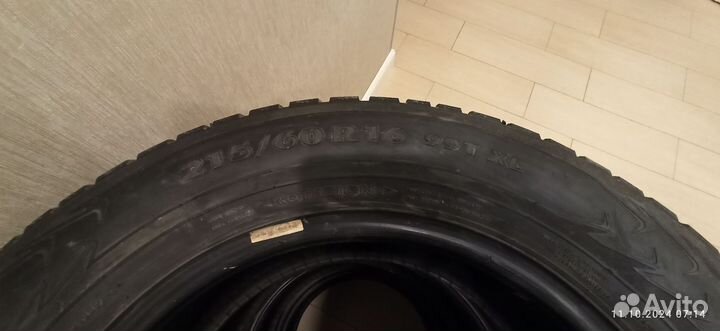 Nokian Tyres Hakkapeliitta 7 215/60 R16 99T