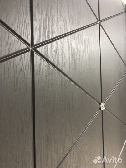 Дверь входная