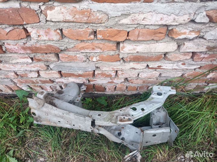 Лонжерон проем Mitsubishi Outlander xl