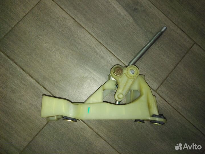 Рычаг коробки передач Geely mk cros