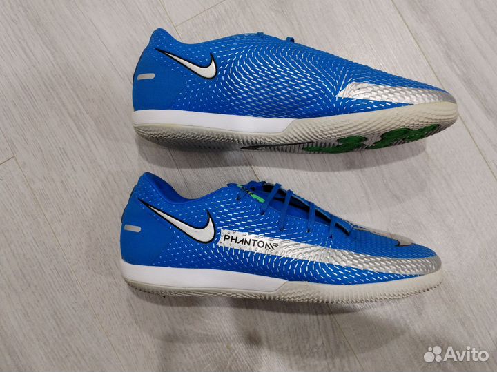 Футзалки nike phantom