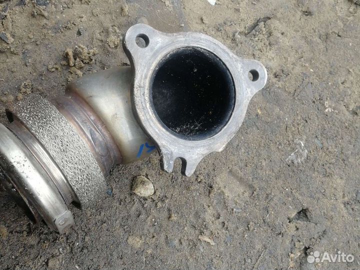 Приёмная труба мерседес Mercedes