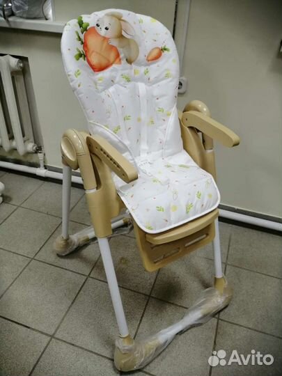 Стульчик для кормления новый