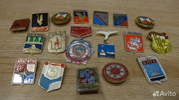 Значки СССР, спичечные этикетки