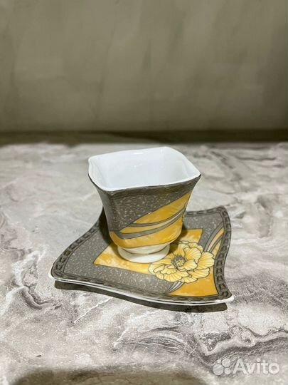 Чашка с блюдцем кофейная