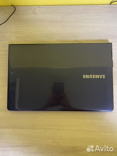 Ноутбук Samsung