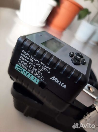 Динамометрический ключ 2-200Nm