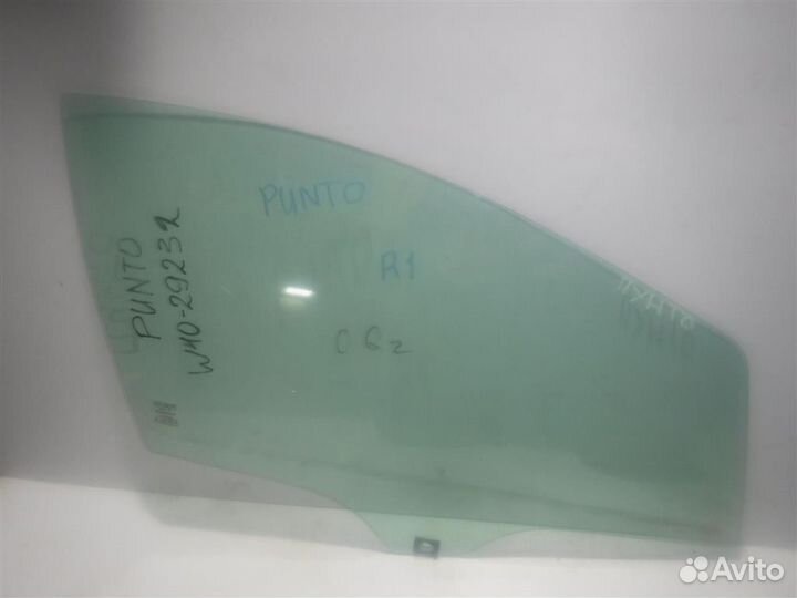 Стекло двери передней правой Fiat Grande Punto (1