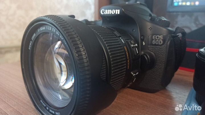 Canon EOS 60D + 2 объектива