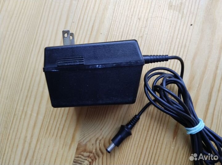 Блок питания Nintendo HVC-002