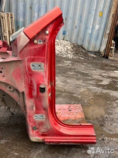 Четверть передний левый Kia Rio 2 JB G4EE 2006