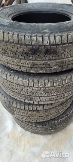 Triangle Snowlink TWT02 265/70 R16