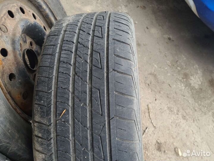 Cooper CS5 Ultra Touring 215/60 R16