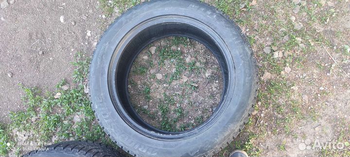 Bridgestone Blizzak Spike-01 235/55 R18 104T