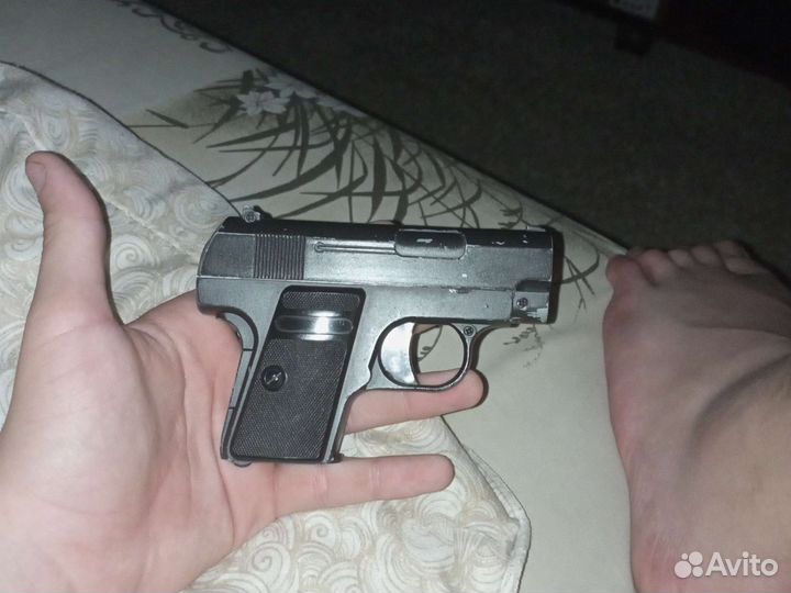 Игрушечный пистолет металл
