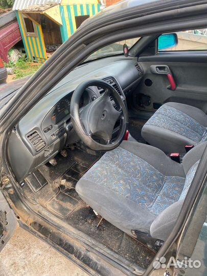 Автомобили на запчасти 2110