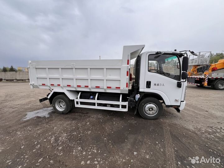 Isuzu Elf, 2024