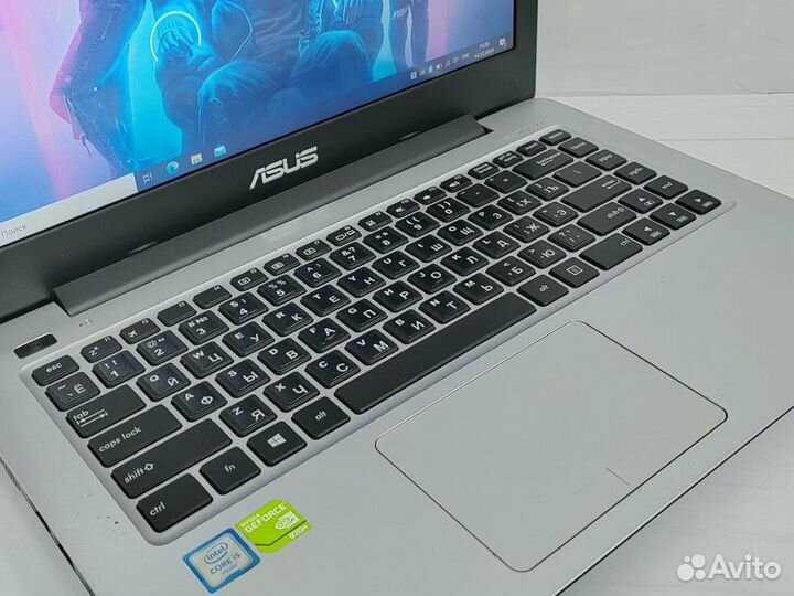 Игровой Asus SSD240 с дискретной видео Ноутбук