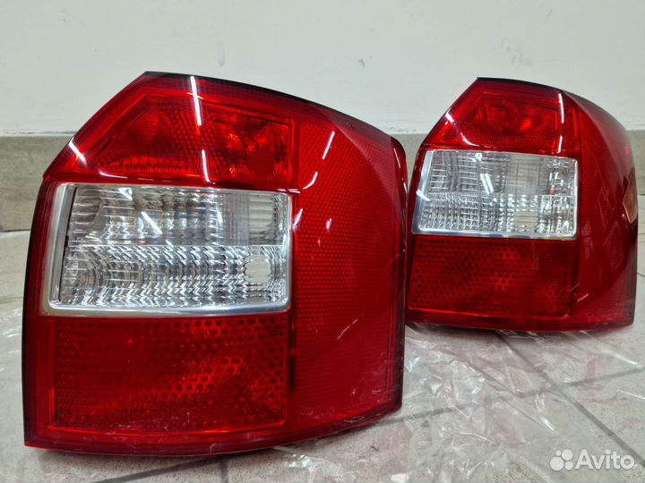 Фонарь задний правый (Новый) Audi A4 B6 Avant