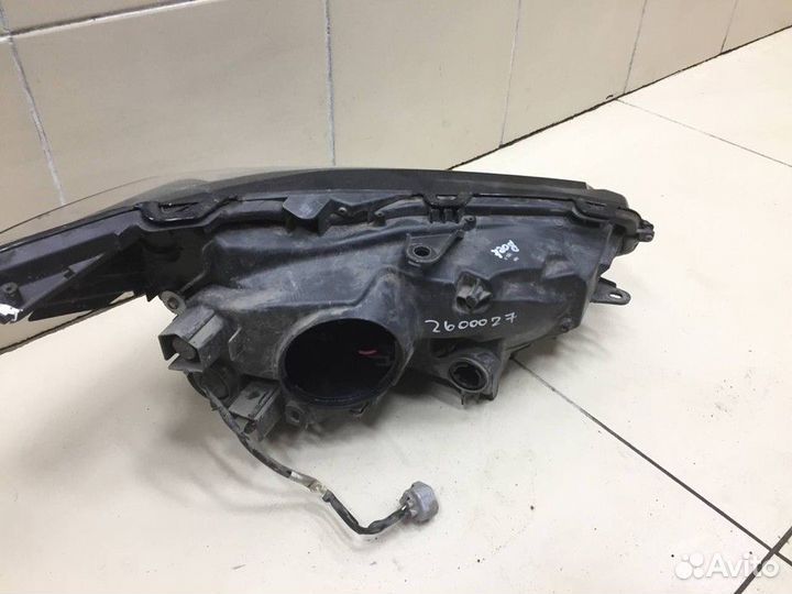 Фара передняя левая Lexus NX