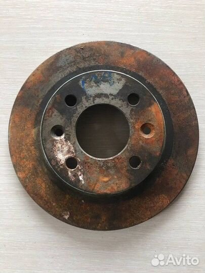 Диск тормозной не вентилируемый диаметр 240