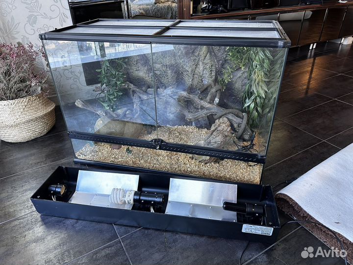 Террариум Exo Terra 90х60х45 полный комплект