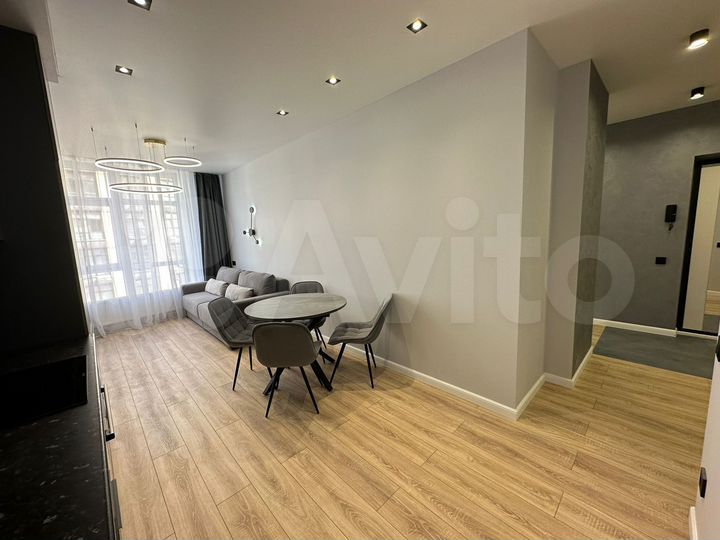 2-к. квартира, 57,1 м², 20/25 эт.