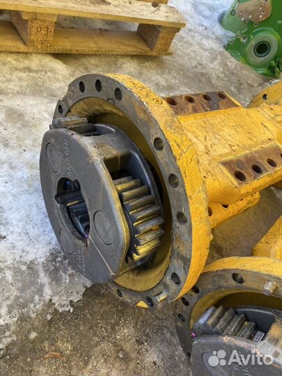 Джон Дир YZ120886 дифференциал John Deere