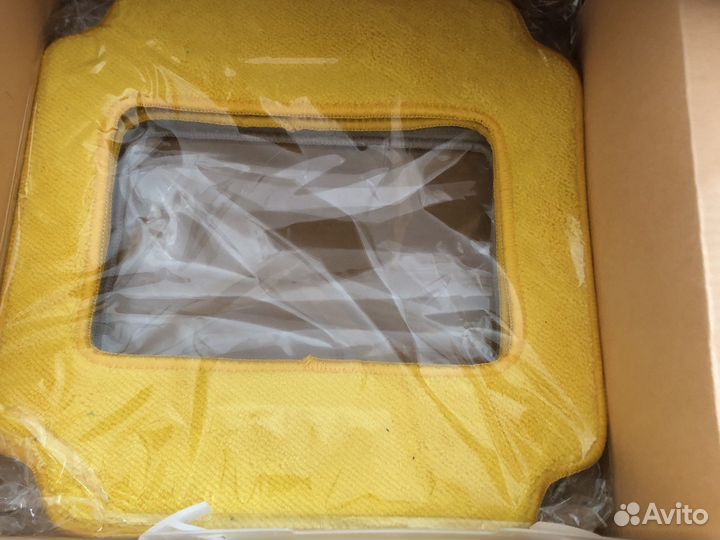Продам робот мойщик окон Momibot W120-T