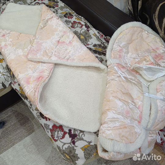 Меховой конверт в коляску овчина