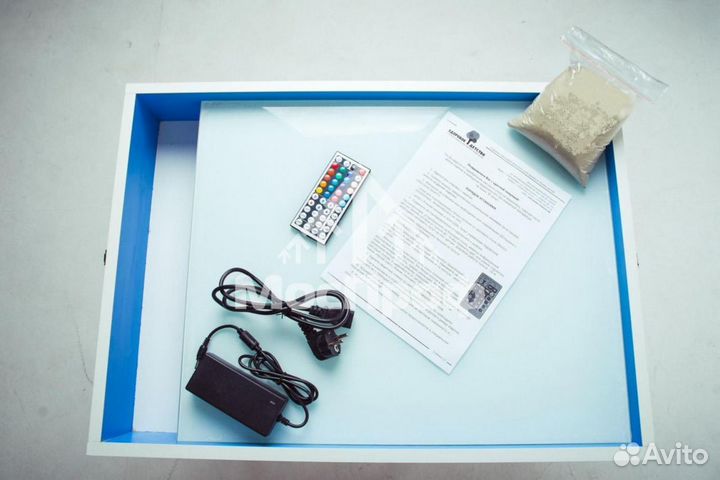 Стол-планшет песочный