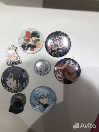 Аниме значки